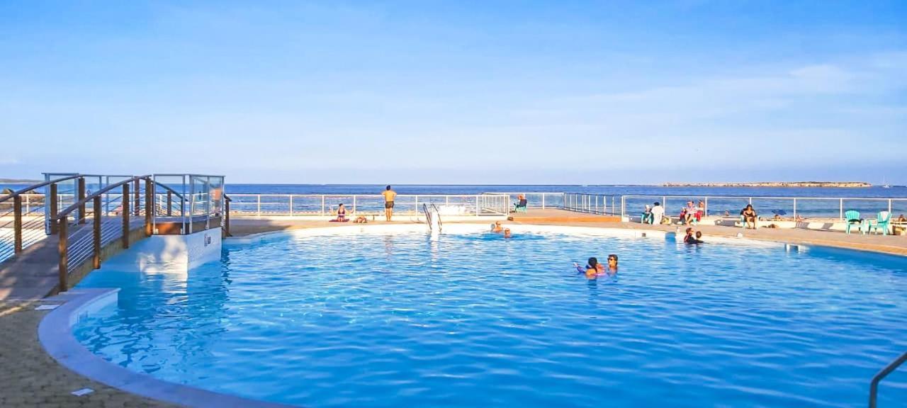 Top Floor Unit 520 Ft2 - 48 M2 With Stunning Dominant View On Ocean, St Barth, Orient Bay Cul de Sac Exteriör bild